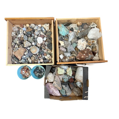 122 - A very large collection of self-collected minerals, including amazonite, amethyst, agate, rose quart... 