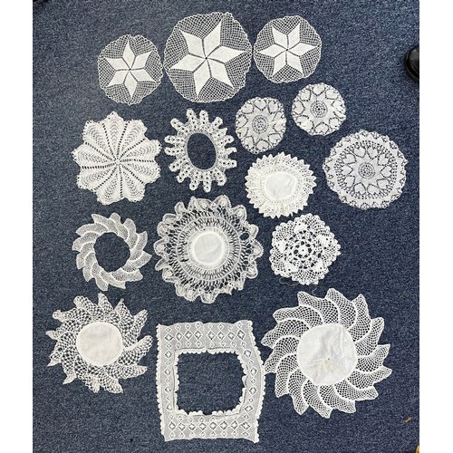 45 - Crochet lace doily / table mats or decorations (14)