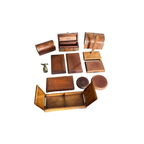 150 - Collection of wooden boxes (4, including 3 with brass banding) and plinths (7, with 4 being rectangu... 