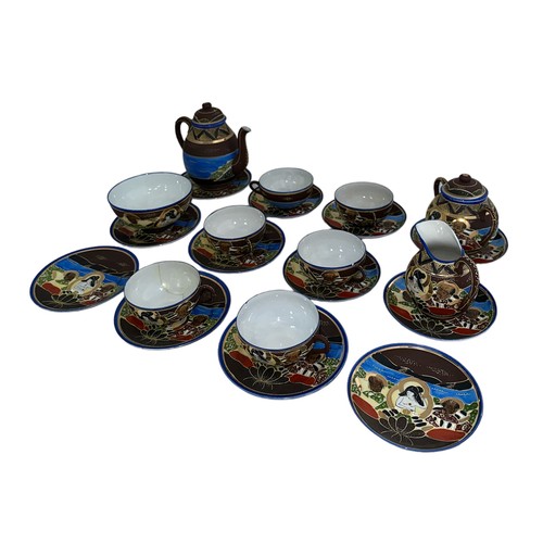 118 - Attractive Japanese / Oriental painted tea service with tea pot, 5 x cups, 5 x saucers, 6 x small pl... 