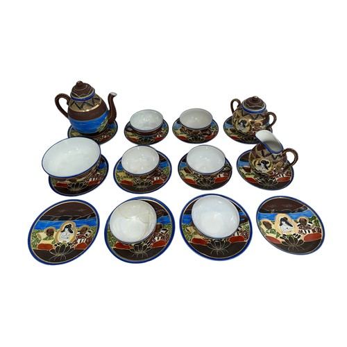 118 - Attractive Japanese / Oriental painted tea service with tea pot, 5 x cups, 5 x saucers, 6 x small pl... 