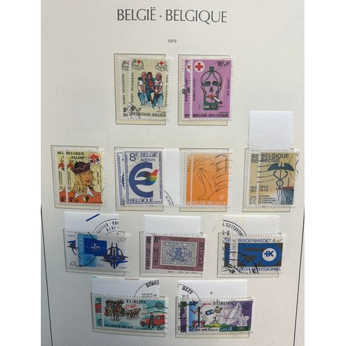 29 - Belgium - Early to modern Mint & Used collection in seven albums including hingeless, with a good ra... 