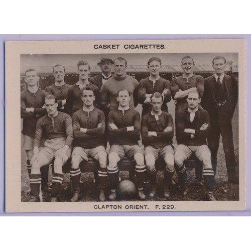 209 - Pattreiouex 1922 Football Teams - Clapton Orient No.F229 single card in excellent condition.