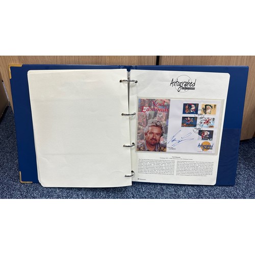 131 - Great Britain First Day Cover Autographed editions in blue album signed FDC (12) with Stirling Moss,... 