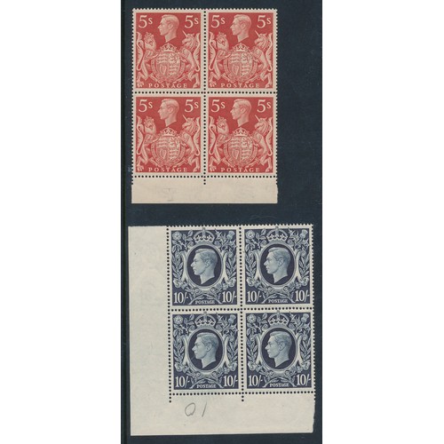 105 - Great Britain – 1939-48 square high values set to £1 (including 10/ dark blue) in UM marginal blocks... 