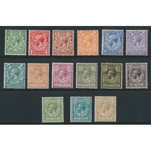 98 - Great Britain – 1912-24 Royal Cypher set to 1/ (15 vals, including 9d) Unmounted Mint. (SG 351-396),... 