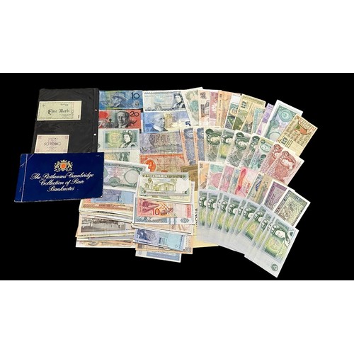 409 - Banknotes - Worldwide collection in mixed condition (204), with examples from Canada, Dominican Repu... 