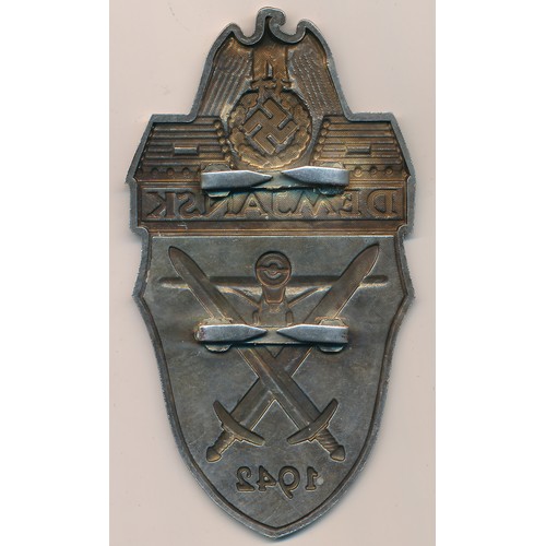 119 - Germany – Second World War Demjansk Campaign Shield, two prong fittings present to reverse.