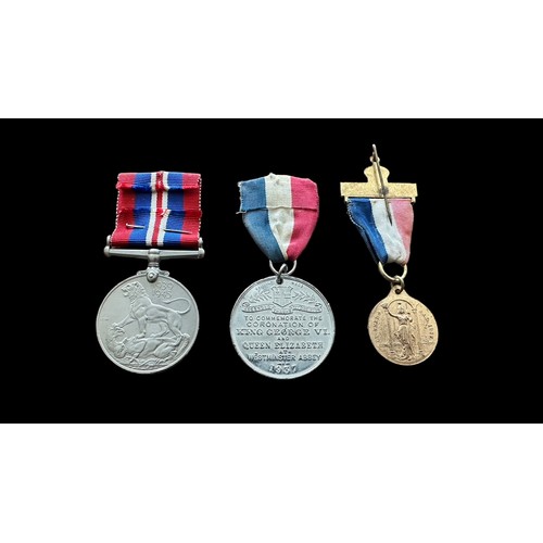 33 - Small selection of Medals & Badges to include; 1939-45 Medal, Silver ARP badge (x2), Silver AFS badg... 