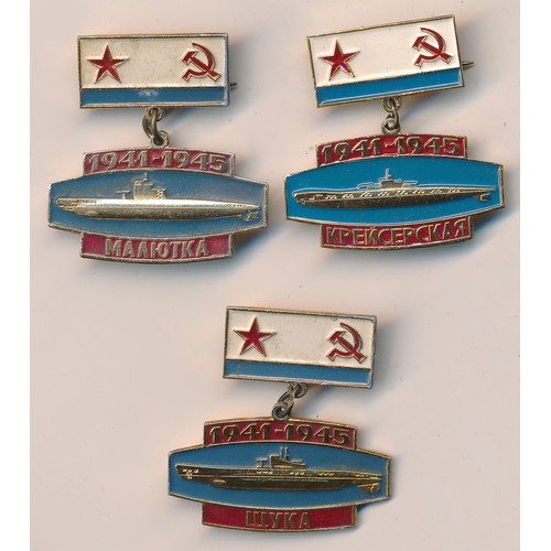 175 - Russia – Three Soviet Marines enamel pin badges, with submarine enamel design dated 1941-45. (3)