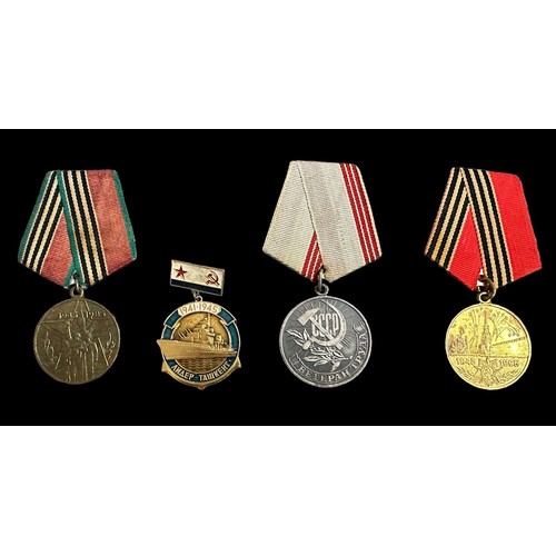 64 - Russia – Group of various Soviet Medas largely modern, to include; Soviet 50th Anniversary Medal, So... 