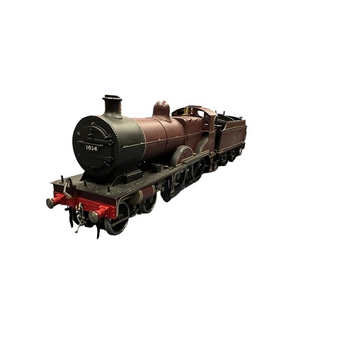 338 - O gauge kit built LMS maroon 1036 4-4-0 locomotive and tender, excellent in excellent hinged wooden ... 