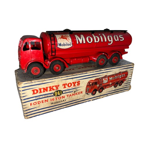 88 - Dinky Foden 14-ton Mobilgas Tanker No. 941, generally excellent to good plus in good Dinky Toys blue... 