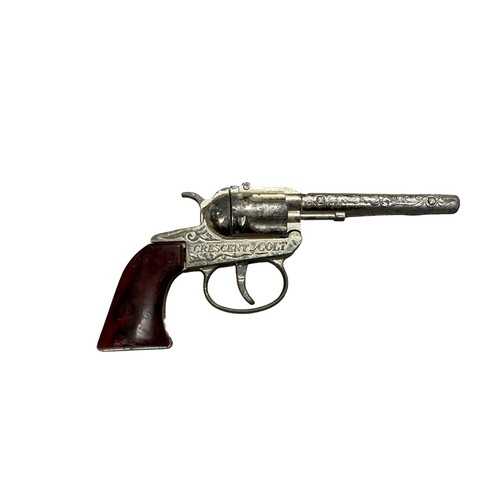 183 - 1970s toy pistols, generally excellent to good plus, with Lone Star Young Winston film Mauser gold w... 