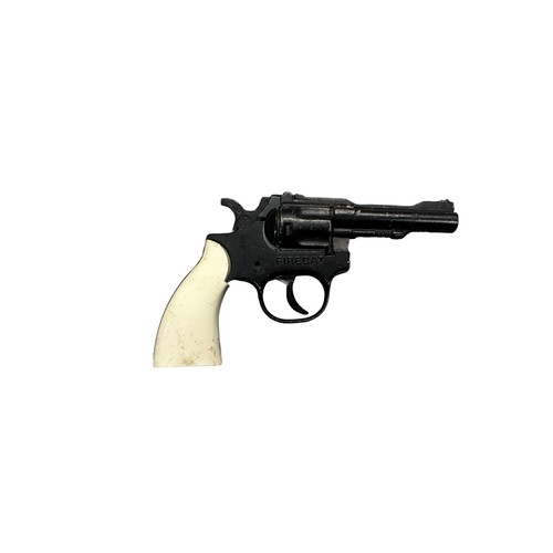 183 - 1970s toy pistols, generally excellent to good plus, with Lone Star Young Winston film Mauser gold w... 