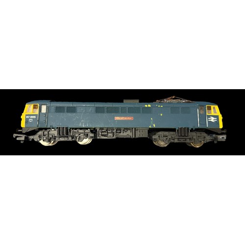 276 - OO gauge unboxed locomotive collection, generally excellent to good, with Mainline BR green 45532 Il... 