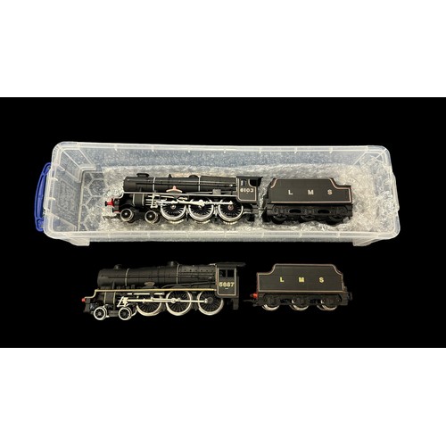 277 - OO gauge unboxed locomotive collection, generally excellent to good, with Wrenn LMS black 8042 2-8-0... 