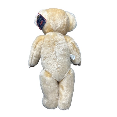 239 - Merrythought. Unboxed trio of Teddy Bears, excellent, range from approx. H26cm to H44cm and mohair (... 