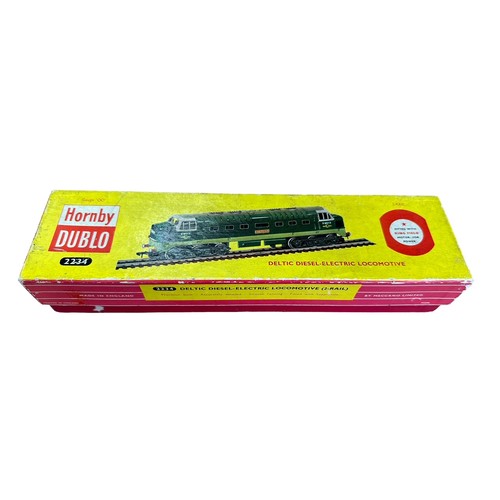 300 - Hornby Dublo. 2-rail BR green D9012 Crepello Deltic locomotive No. 2234, generally excellent in good... 