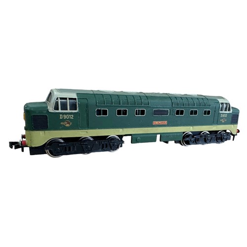 300 - Hornby Dublo. 2-rail BR green D9012 Crepello Deltic locomotive No. 2234, generally excellent in good... 