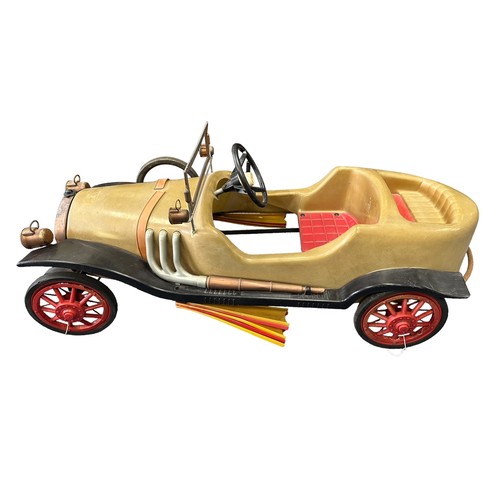 194 - Mobo (Pines) 70s Chitty Chitty Bang Bang plastic bodied pedal car, generally excellent to good (some... 