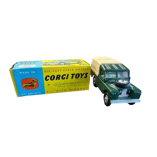 47 - Corgi Land Rover LWB 109