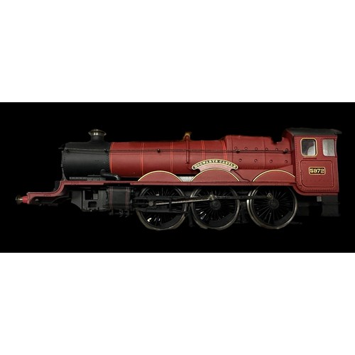 293 - Hornby. Harry Potter and the Chamber of Secrets No. R1033, generally excellent in good plus box, wit... 