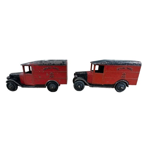 106 - Dinky Pair of 34 series Royal Mail Delivery Van, generally good to good fair. Contents unchecked and... 