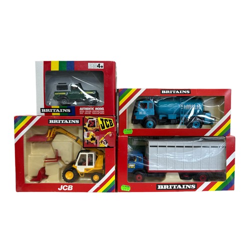 213 - Britains Farm 1980s onwards 1/32nd scale collection, generally excellent in excellent to good plus w... 