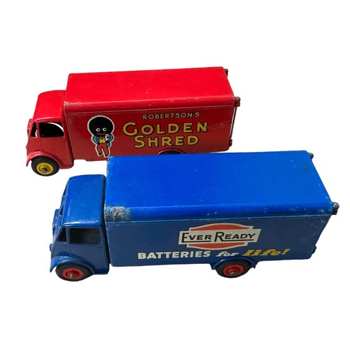 63 - Dinky unboxed Guy Vans, generally good plus to good, with Robertson's Golden Shred No. 919 and Ever ... 