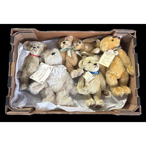 238 - Teddy bears unboxed collection, range of Steiff, Barton Bears, Pam Howells, Michael & Judy Walton (N... 