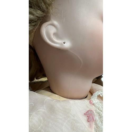 216 - Kammer & Reinhardt / Simon & Halbig bisque head 28” doll. Head by Simon & Halbig, body by Kammer & R... 