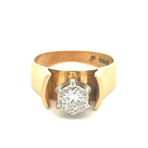 47 - A gold and diamond solitaire ring, stamped 18ct. Diamond approx 0.35ct.  Approx VS2 to SI1 clarity. ... 