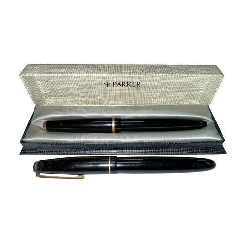 345 - Pair of fountain pens with 14k gold nibs with boxed Parker and unboxed Summit.