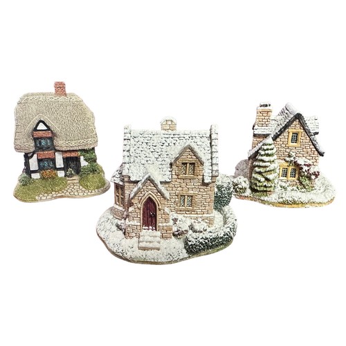 275 - Lilliput Lane collection with St Paul's Cathedral L2370, Tower Bridge L2213, The Priest's House, Jun... 