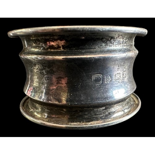 132 - Docker & Burn silver napkin ring engraved with letter ‘F’ to the front and inscribed ‘Christmas 1928... 