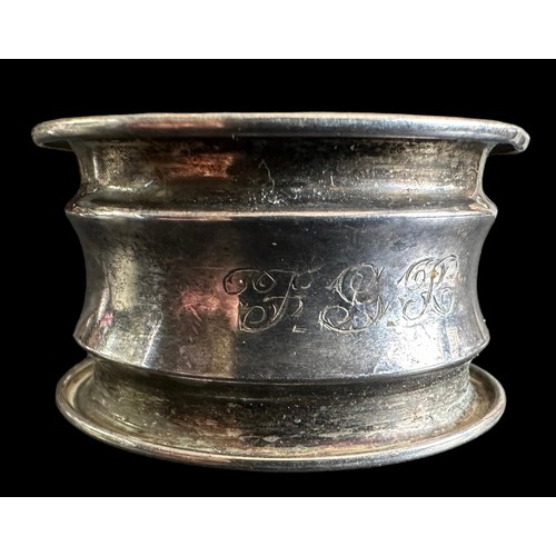 132 - Docker & Burn silver napkin ring engraved with letter ‘F’ to the front and inscribed ‘Christmas 1928... 