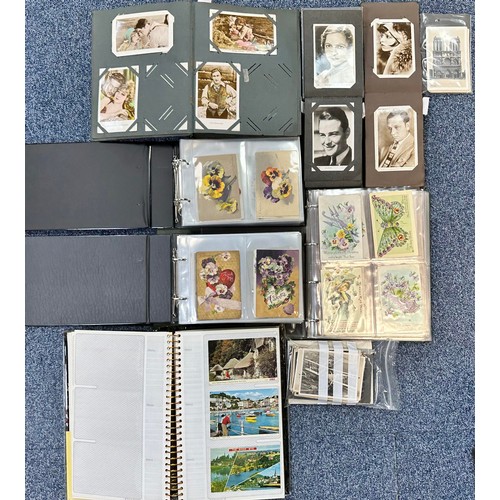 245 - Collection of mainly early to mid 20th Century postcards, generally in good to very good condition w... 