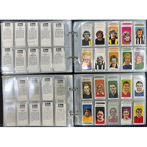 384 - Sun Soccer cards 1-1000, sleeved in 2albums, (138 short of set) with many duplicates, in excellent t... 