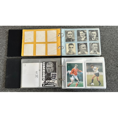 366 - Collection of football trade cards, sleeved in 4 albums, generally in very good condition, including... 