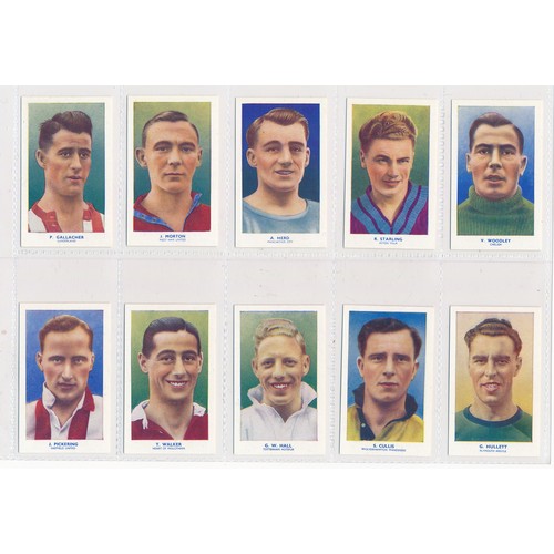 315 - Hill 1939 Famous Footballers (Proprietors of HY. Archer) set of 50, sleeved in excellent condition. ... 