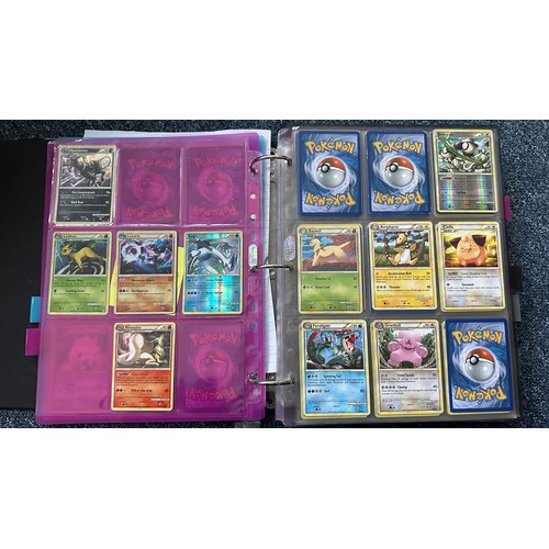 398 - Folder containing Pokemon card sets from Heart Gold & Soul Silver, Platinum Series. 1x complete set ... 