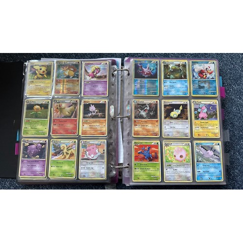 398 - Folder containing Pokemon card sets from Heart Gold & Soul Silver, Platinum Series. 1x complete set ... 