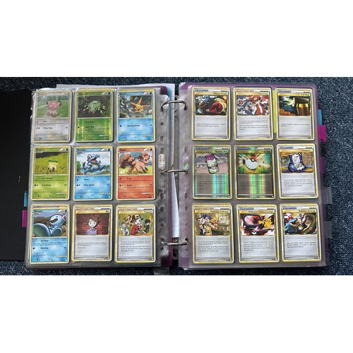 398 - Folder containing Pokemon card sets from Heart Gold & Soul Silver, Platinum Series. 1x complete set ... 