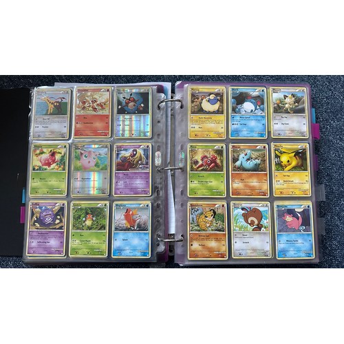 398 - Folder containing Pokemon card sets from Heart Gold & Soul Silver, Platinum Series. 1x complete set ... 