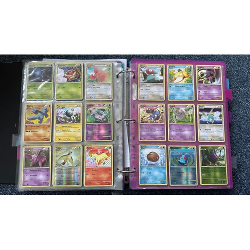 398 - Folder containing Pokemon card sets from Heart Gold & Soul Silver, Platinum Series. 1x complete set ... 