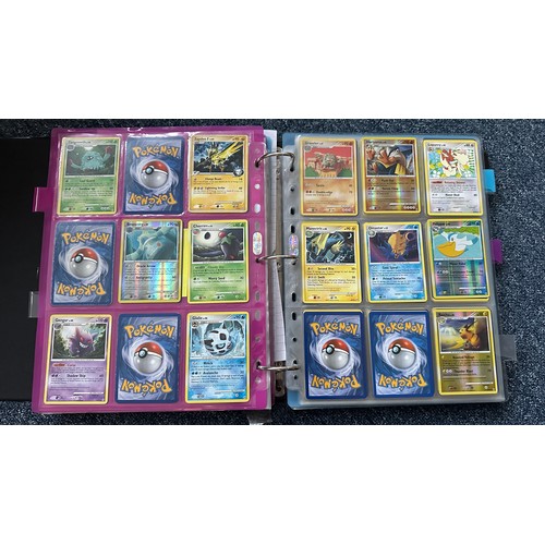 398 - Folder containing Pokemon card sets from Heart Gold & Soul Silver, Platinum Series. 1x complete set ... 