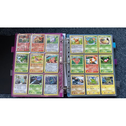 398 - Folder containing Pokemon card sets from Heart Gold & Soul Silver, Platinum Series. 1x complete set ... 