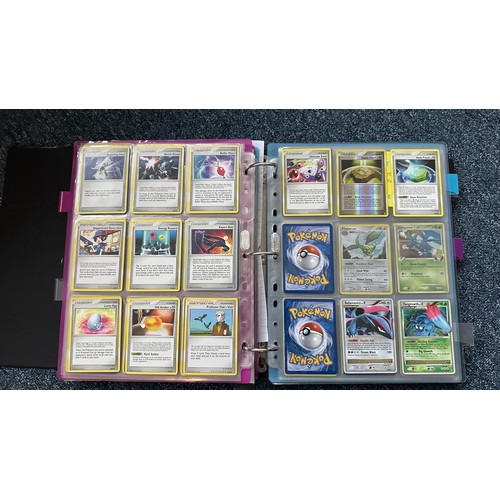 398 - Folder containing Pokemon card sets from Heart Gold & Soul Silver, Platinum Series. 1x complete set ... 