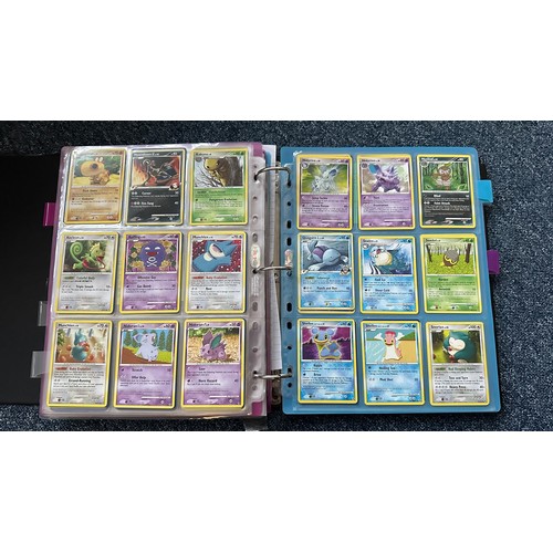 398 - Folder containing Pokemon card sets from Heart Gold & Soul Silver, Platinum Series. 1x complete set ... 